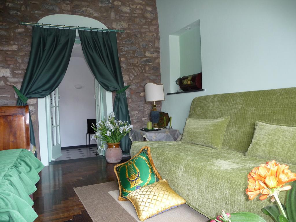 Ca Dei Conti Villa San Bartolomeo Al Mare Room photo